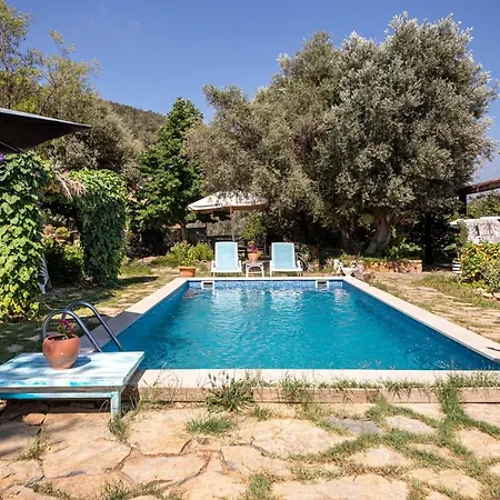 Astonishing Villa In Bodrum Willa Ciftlikkoy (Aegean)